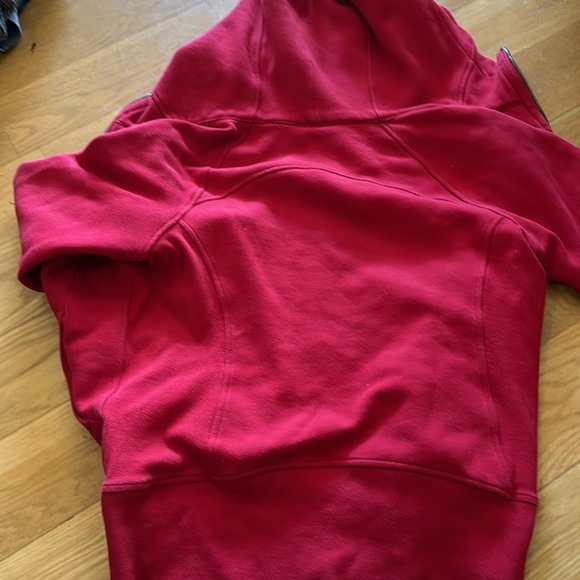 Lululemon Scuba full-zip Hoodie size 6, red - Picture 6 of 6